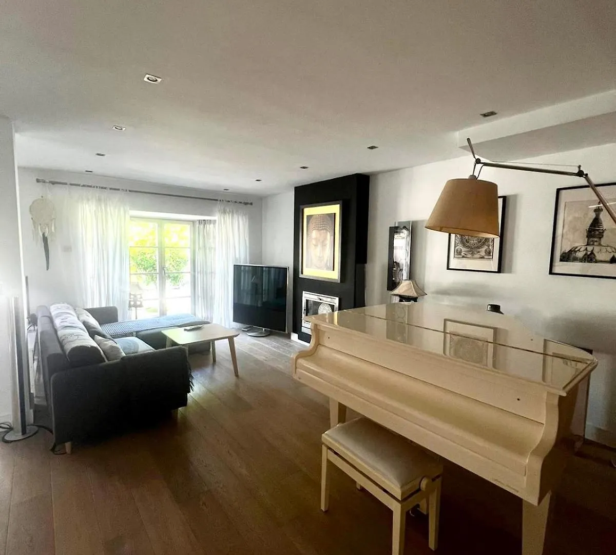 Bonita Villa Con Piscina Estepona