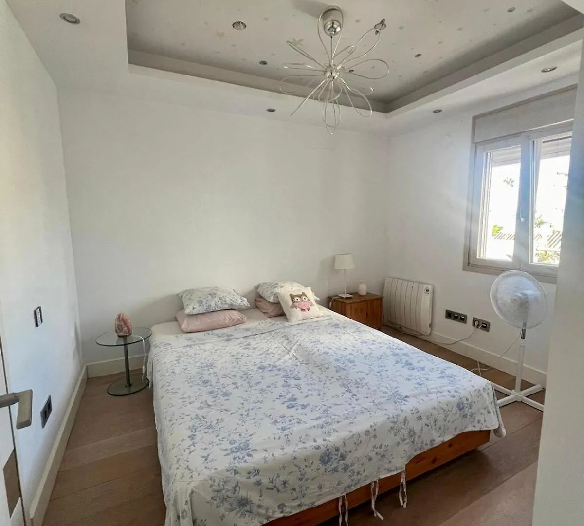 Bonita Villa Con Piscina Estepona